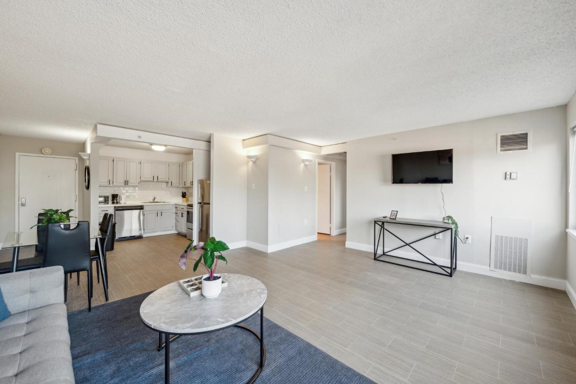 Apartment Legacy At Imperial Village 601 I 2 Bed 2 Bath